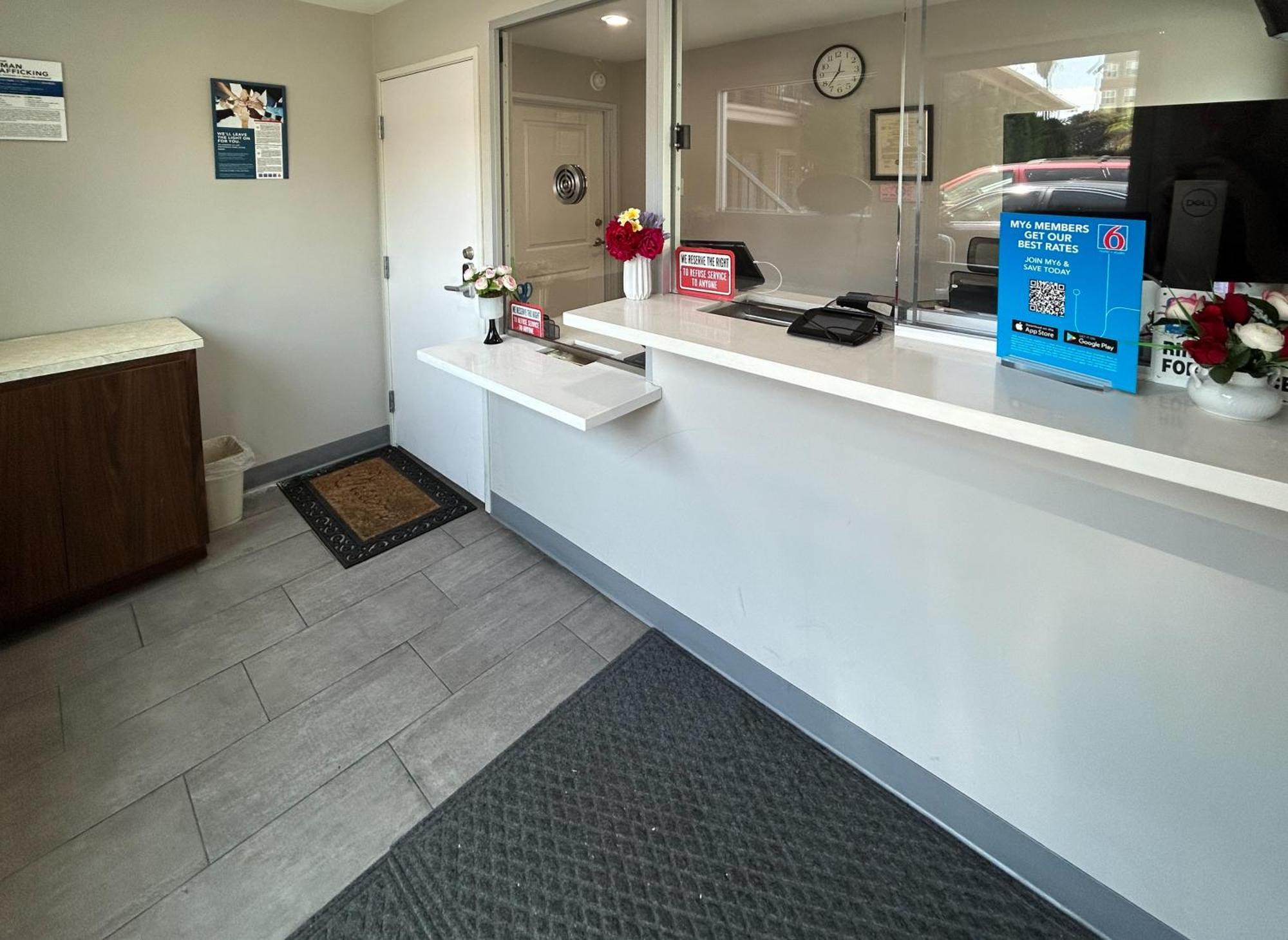 Studio 6 Suites Santa Ana, Ca Экстерьер фото